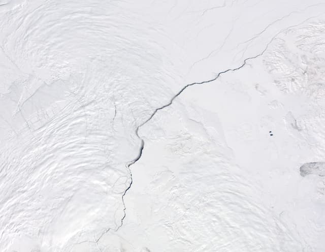 Agua abierta aparece cerca del Polo Norte