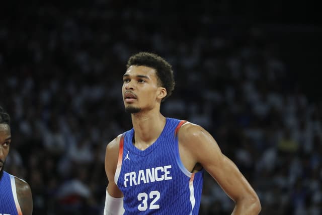 Wembanyama iguala la final del Oeste para los Spurs
