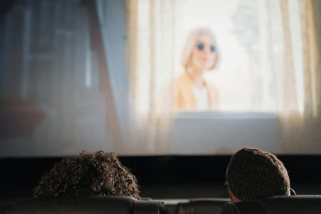 Las comedias románticas llevan sus mentiras más lejos